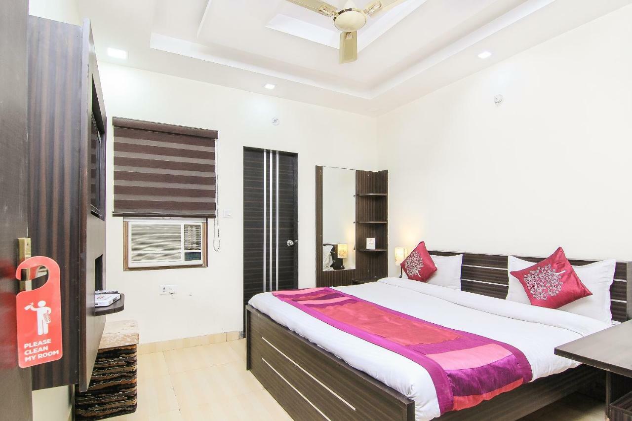 Capital O 15422 Shiva Inn Unnao Bagian luar foto